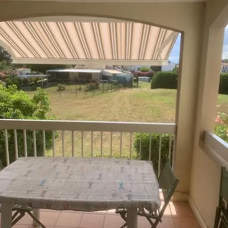 Cadre Verdoyant Proche Pour Ce T2 Avec Terrasse - 4car113 公寓 *