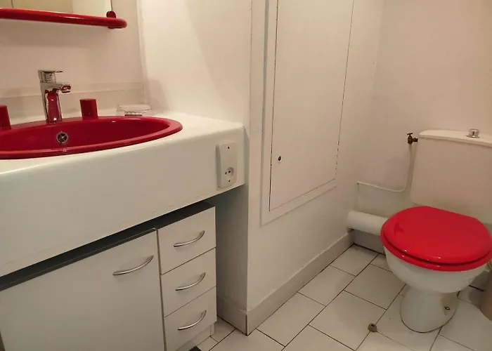 דירה Cadre Verdoyant Proche Pour Ce T2 Avec Terrasse - 4car113